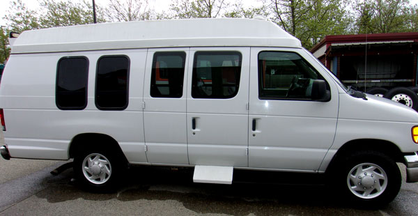 Kitsap Transit Vehicle Surplus Van image